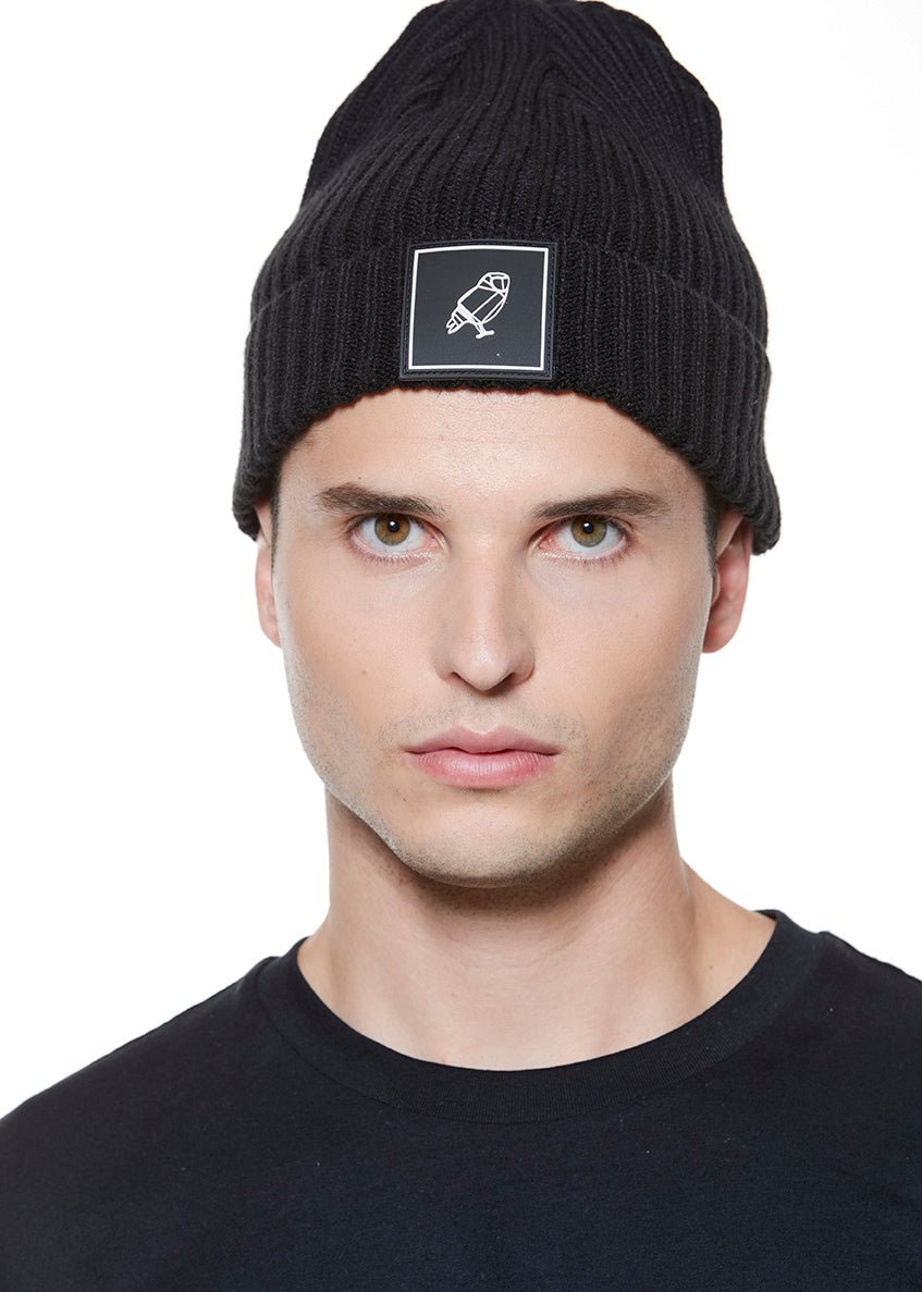 KOS BLACK Beanie